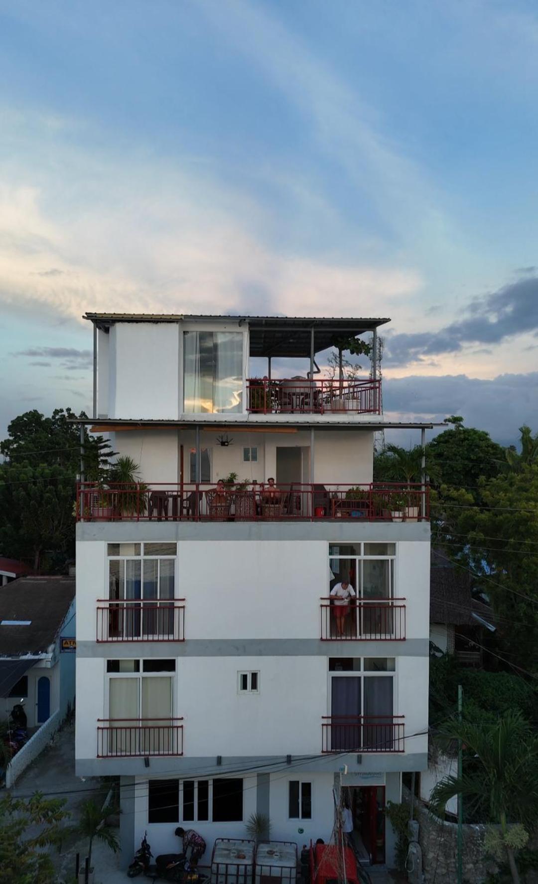 Strandhaus Condotel Moalboal Extérieur photo